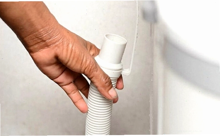 Vệ sinh bộ lọc và van xả máy giặt Aqua