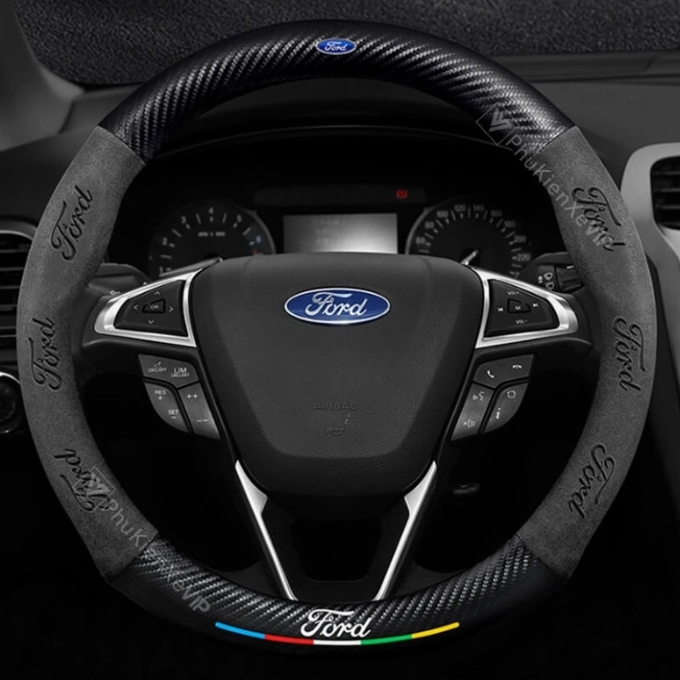 Vô Lăng Carbon Ford Nâng Tầm Phong Cách xe 2026