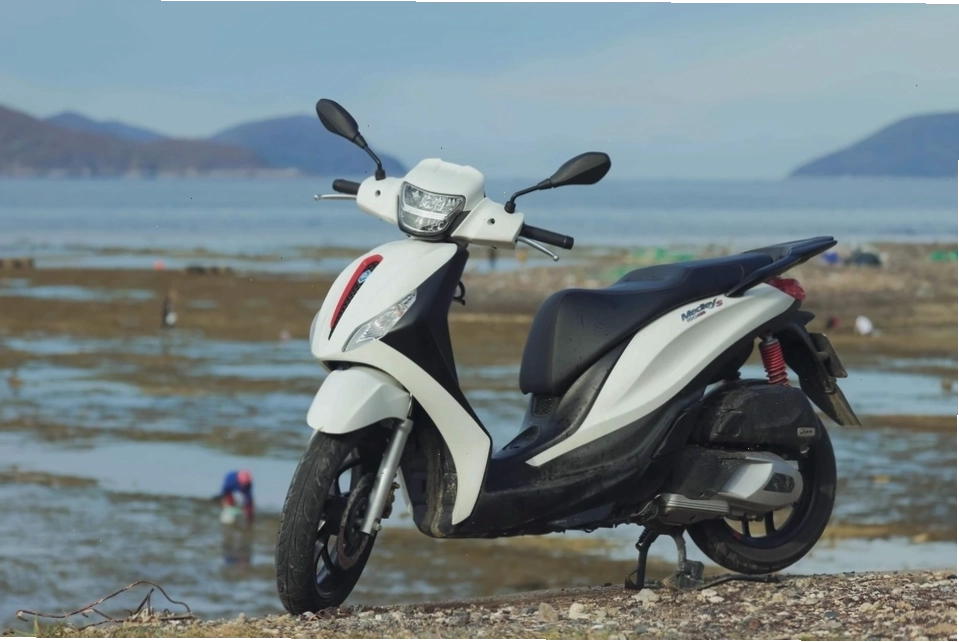 Xe Piaggio Medley S phiên bản 2020 với thiết kế hiện đại